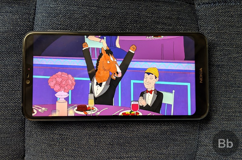 alt text: Hình ảnh chơi game trên Nokia 7.1