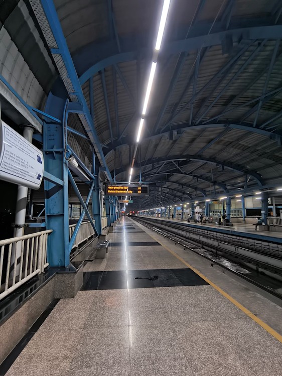 Ảnh chụp góc siêu rộng ban đêm