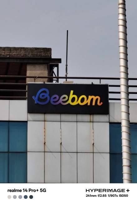 Ảnh chụp ở chế độ zoom 10x bằng camera tiềm vọng Realme 14 Pro+ vẫn giữ được độ chi tiết