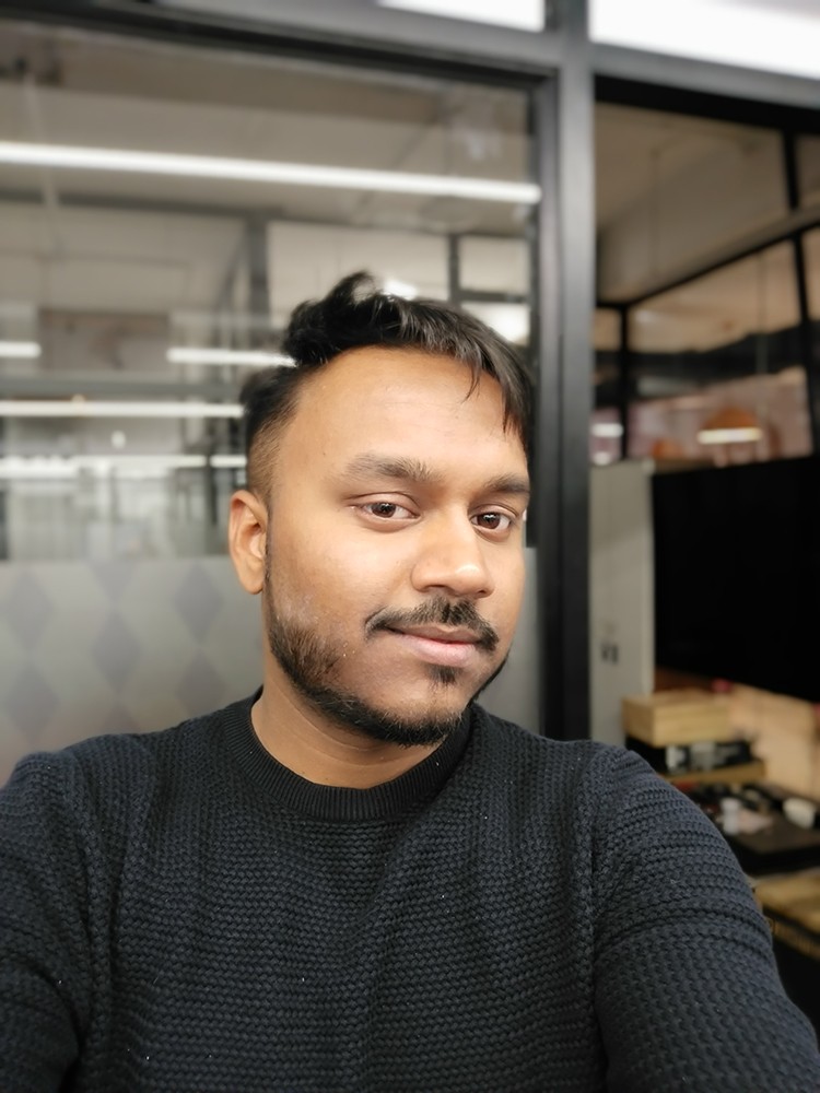 Ảnh chụp selfie từ camera Galaxy A9
