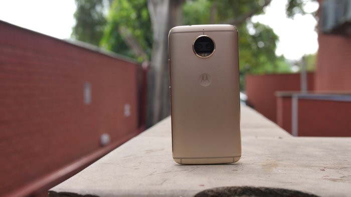 Ảnh mặt sau Moto G5S Plus