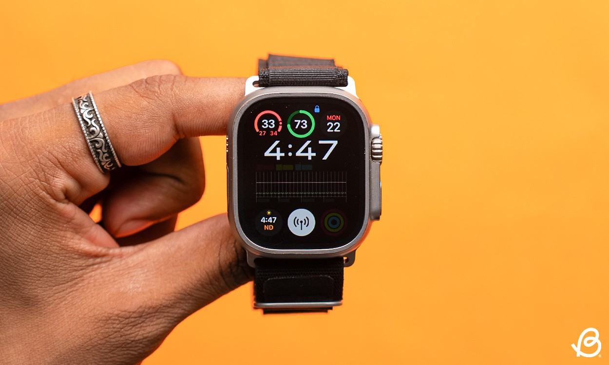 Apple Watch Ultra 2: Màn hình OLED siêu sáng với độ sáng tối đa 3000 nits