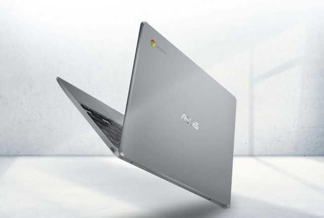 Asus Chromebook C223 với thiết kế gọn nhẹ