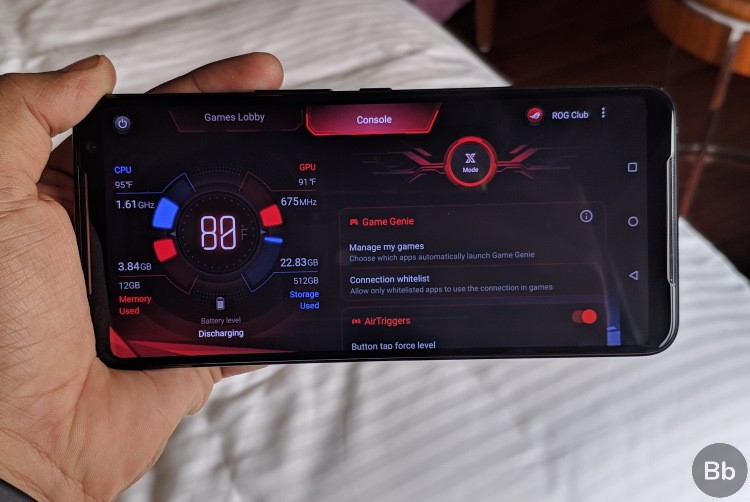 Asus ROG Phone 2 với Armory Crate