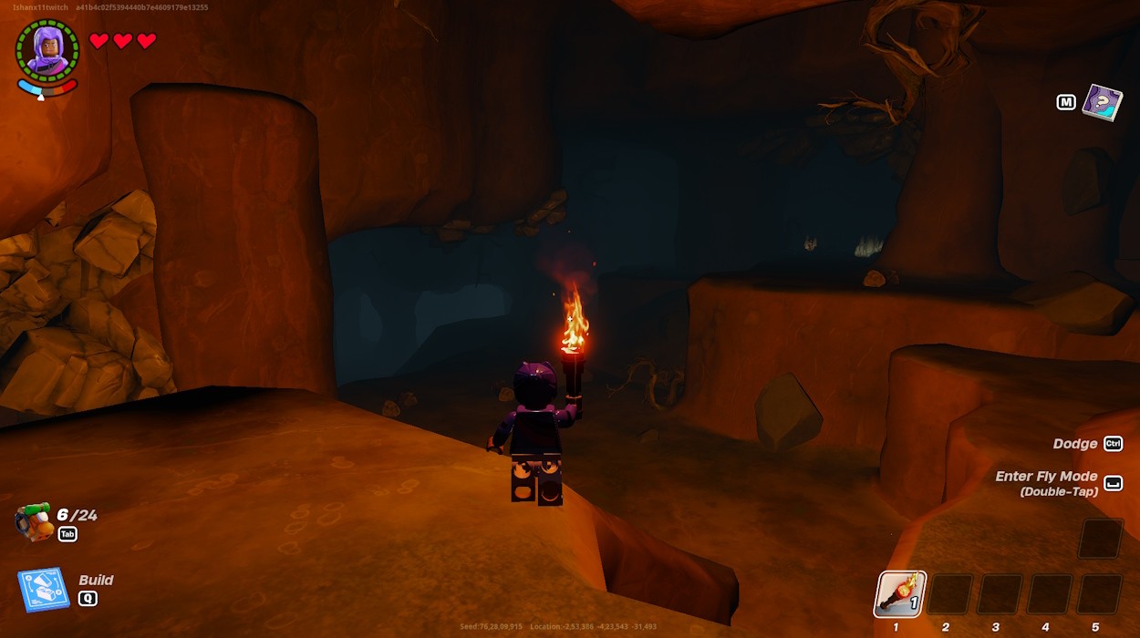 Bên trong hang động LEGO Fortnite