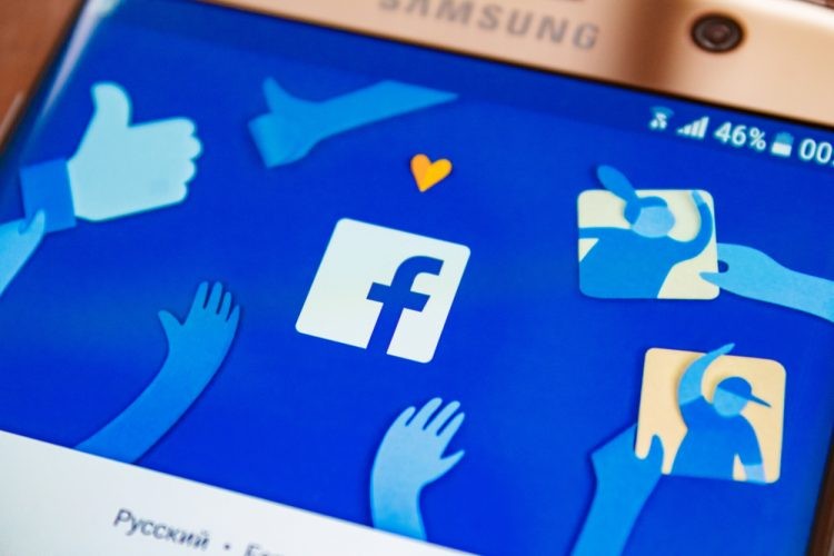 Bê bối dữ liệu Facebook: Sự thật về việc chia sẻ thông tin với các nhà sản xuất thiết bị