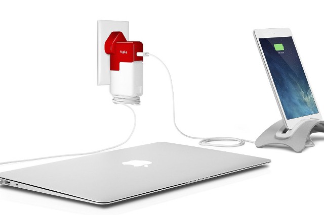 Bộ chuyển đổi du lịch PlugBug World