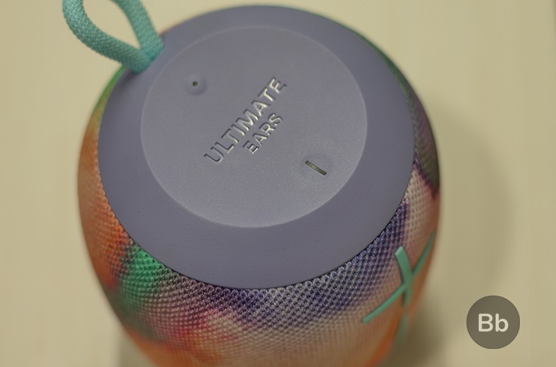 Các nút điều khiển trên loa Ultimate Ears Wonderboom
