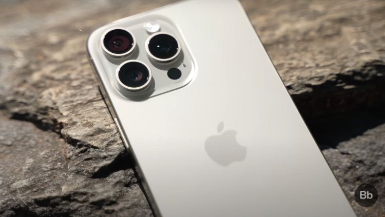Camera iPhone 15 Pro Max