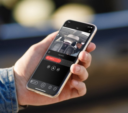 Ring Car Cam: Camera Ô Tô Thông Minh Với Tính Năng Ghi Âm Tương Tác Với Cảnh Sát