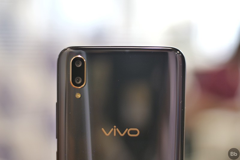 Vivo V11 Pro: Đánh Giá Chi Tiết và Tính Năng Nổi Bật