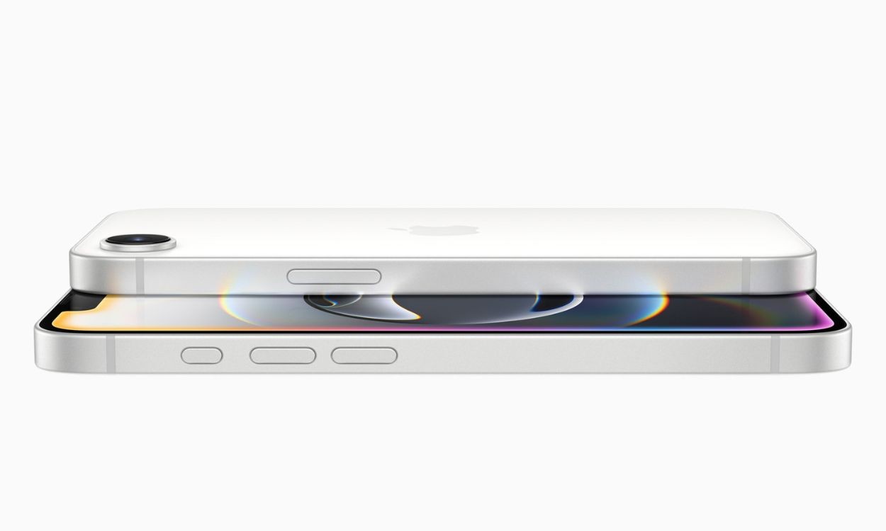 Cạnh bên iPhone 16e