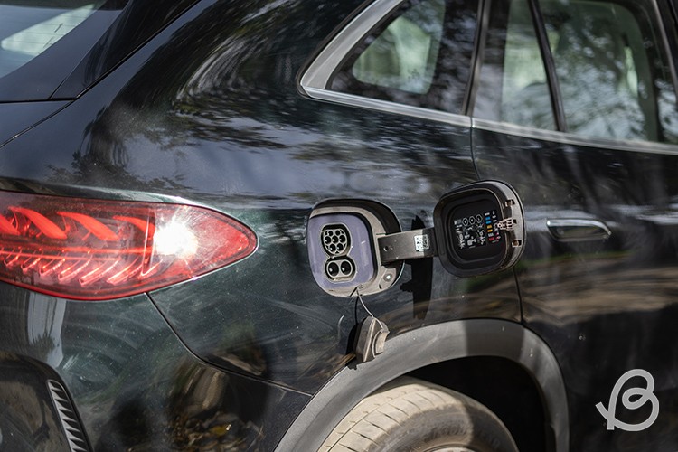 Charging port on the Mercedes EQE