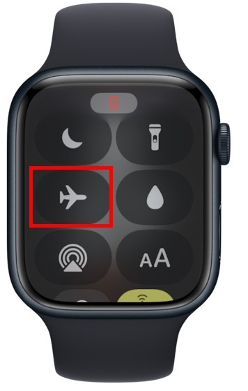 Chế độ máy bay tắt trên Apple Watch