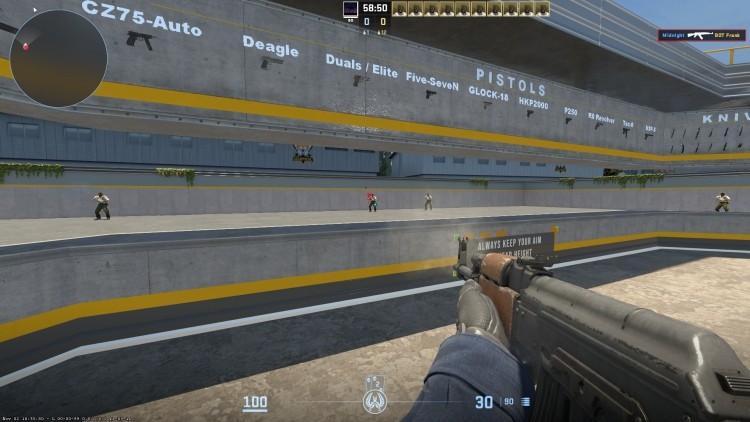 Chơi bản đồ aim botz Counter-Strike 2