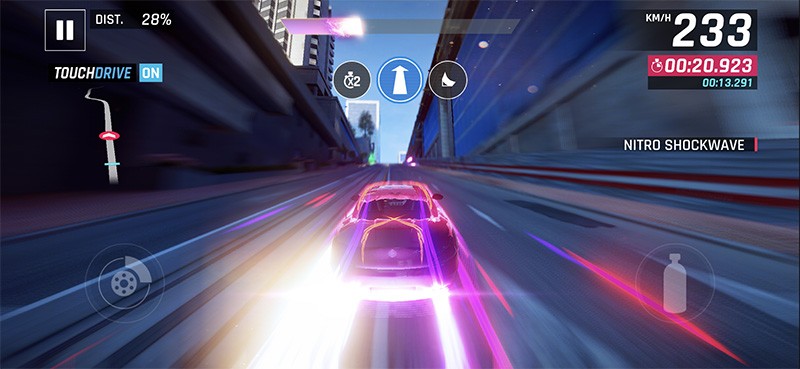 Chơi game Asphalt 9 trên iPhone XS