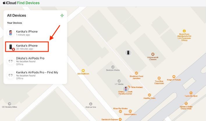 Chọn iPhone từ danh sách thiết bị