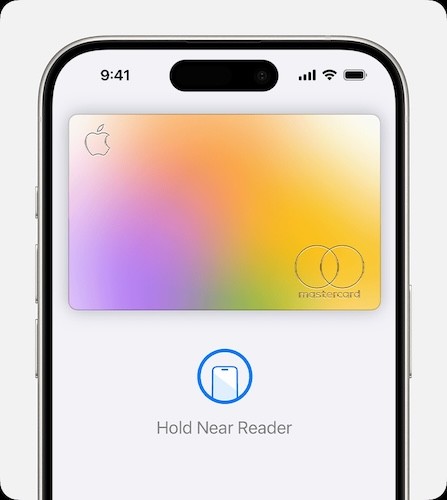 Chọn thẻ thanh toán trên iPhone