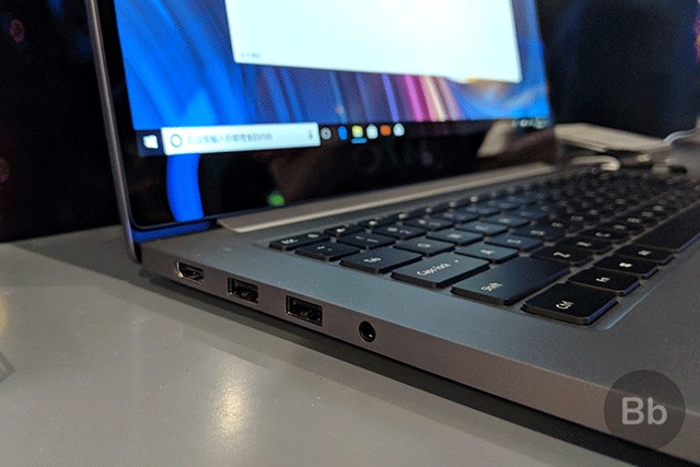 Cổng kết nối Mi Notebook Pro GTX