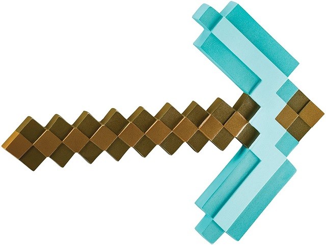 Cuốc Chim Kích Thước Thật Minecraft: Hoàn thiện trang phục Minecraft của bạn với chiếc cuốc chim kim cương kích thước thật này.