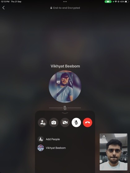 Cuộc gọi video trên WhatsApp iPad