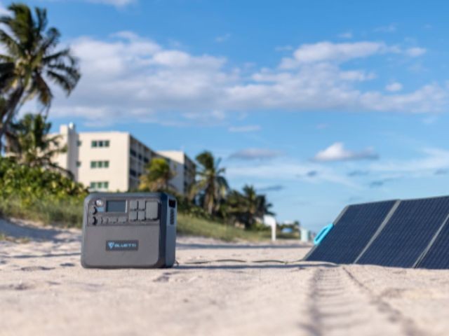 Dòng sản phẩm AC200 của BLUETTI