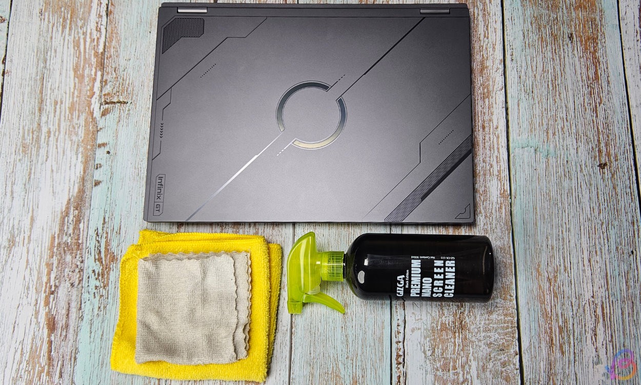Cách Vệ Sinh Màn Hình Laptop Đúng Cách, An Toàn và Hiệu Quả