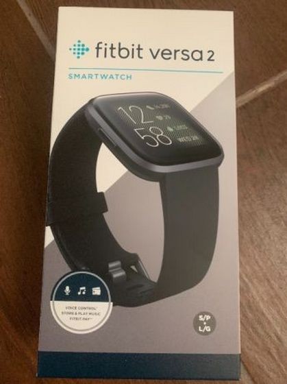 Fitbit Versa 2 với thiết kế mỏng nhẹ