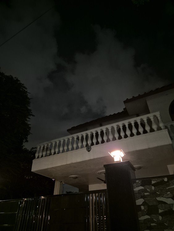 Galaxy S24 night shot 3