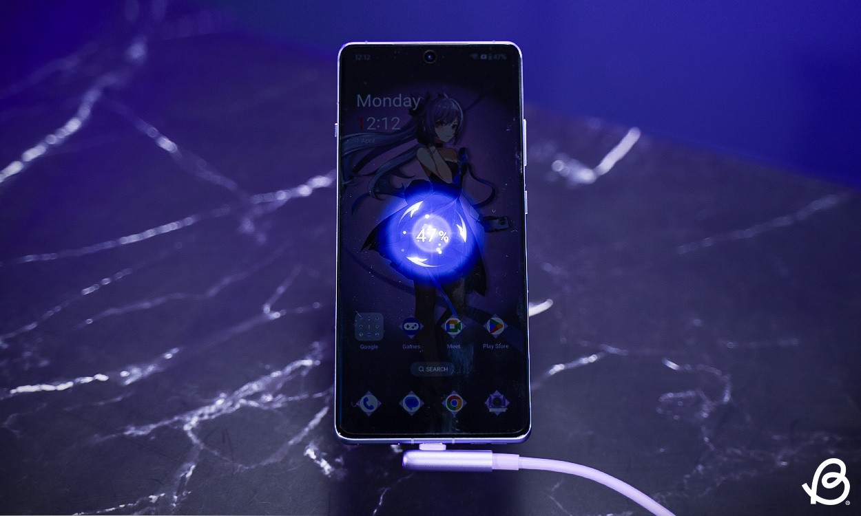 Giao diện tùy chỉnh trên OnePlus 12R phiên bản Genshin Impact