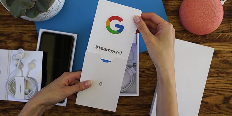 Google Có Thể Đang Đùa Giỡn Với Người Hâm Mộ Qua Những Tin Đồn Giả Về Pixel 3 XL?
