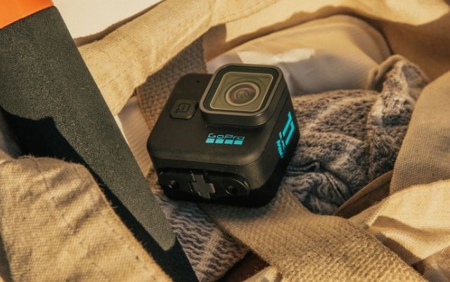 GoPro Hero 11 Black Mini với thiết kế nhỏ gọn
