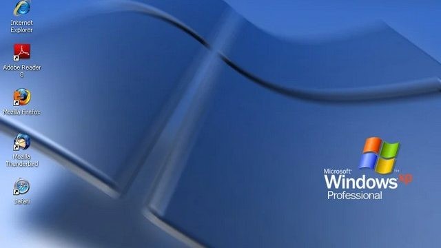 Microsoft Phát Hành Hình Nền Chủ Đề Tối Cho Windows Insider Tương Tự Windows XP