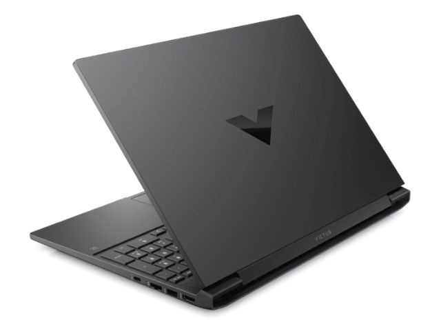 HP Victus 15 2022 với màn hình 15.6 inch