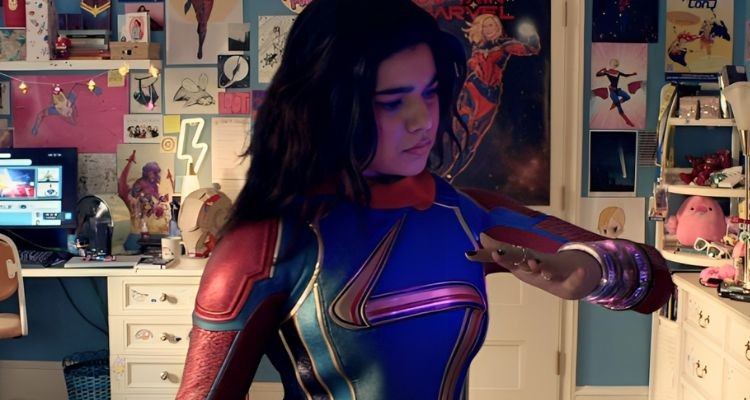 Iman Vellani trong vai Ms. Marvel