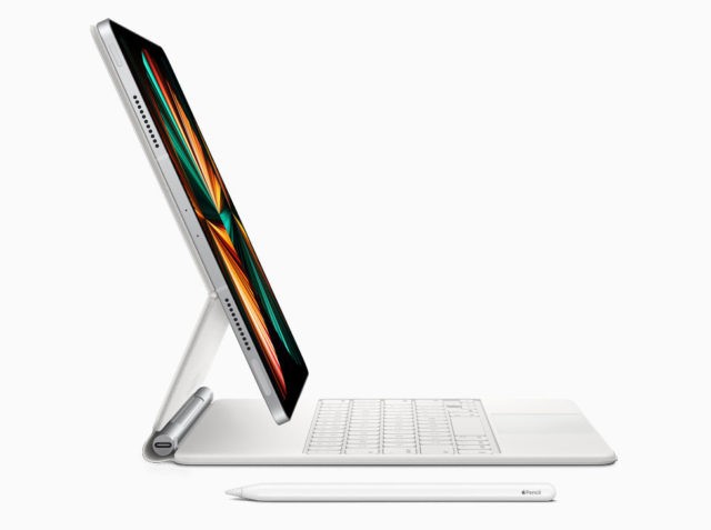 iPad Pro mới tại sự kiện Spring Loaded