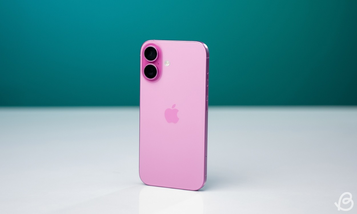 iPhone 16