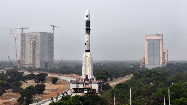 ISRO tìm kiếm nhiên liệu hạt nhân trên mặt trăng