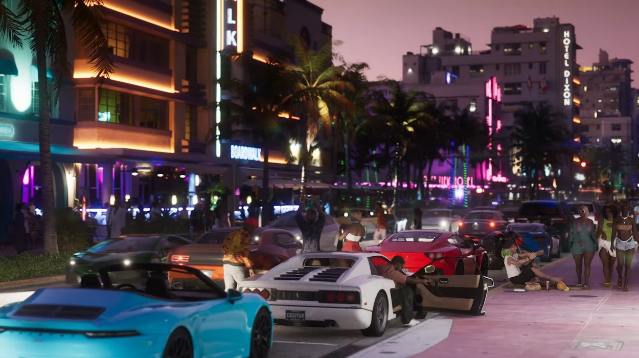 Khách sạn Ocean View với ánh đèn neon hồng đặc trưng, biểu tượng của Vice City