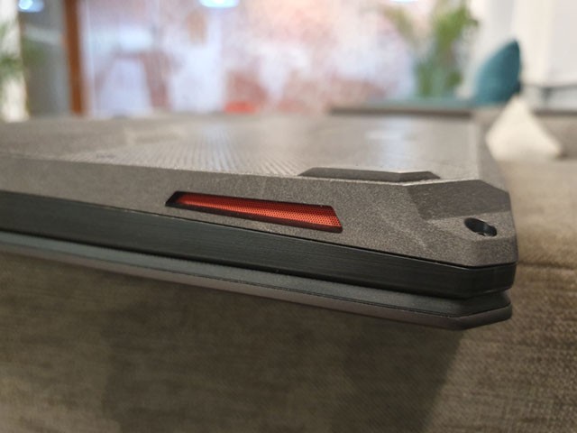Loa Asus TUF Gaming FX505DT