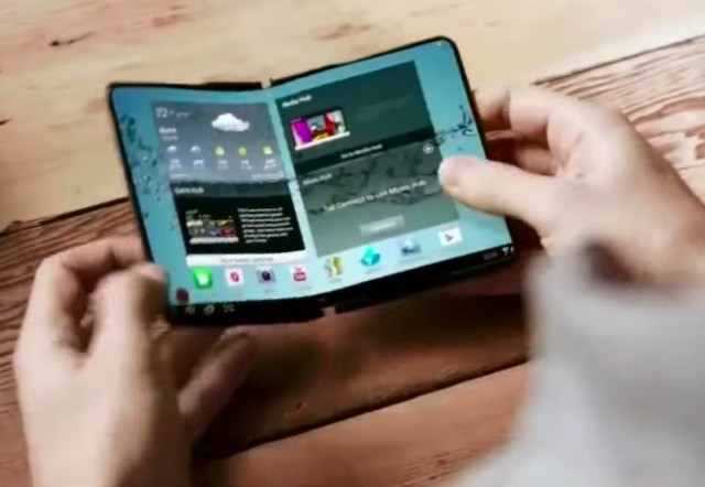 LG Thách Thức Samsung Trong Cuộc Đua Sản Xuất Điện Thoại Gập