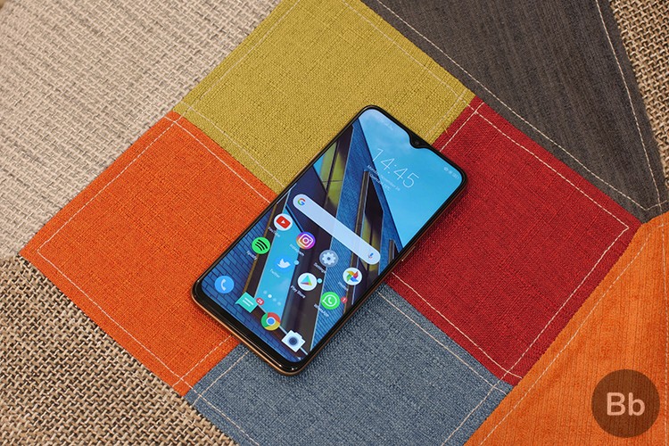 Màn hình Realme U1 hiển thị rõ nét
