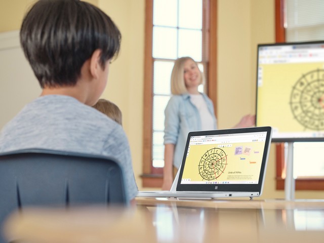 Microsoft Surface Laptop SE ra mắt dành cho học sinh, giá khởi điểm từ 249 USD