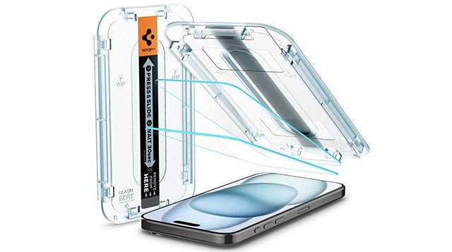Miếng dán màn hình Spigen GlasTR EZ Fit cho iPhone 15