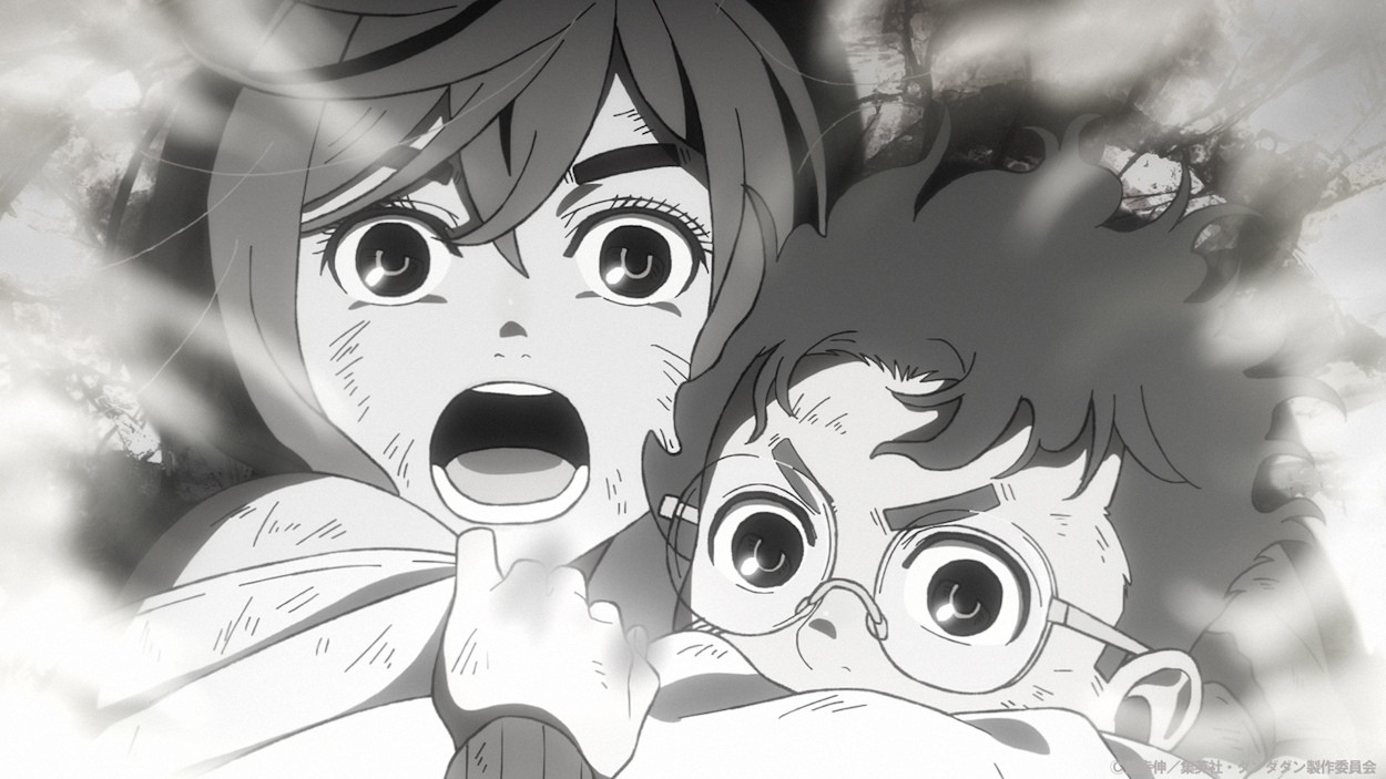 Momo và Ken trong tập 2 của anime Dandadan.