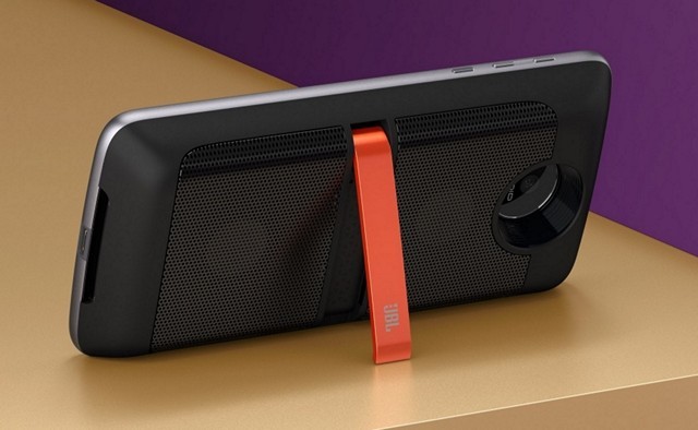 6 Moto Mods Tốt Nhất 2025: Biến Chiếc Moto Z Của Bạn Thành Siêu Phẩm