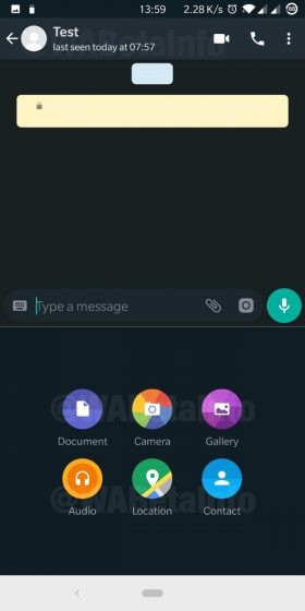 Nhìn vào chế độ tối được mong chờ của WhatsApp