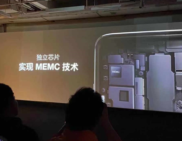 OnePlus 8 Pro: Màn hình OLED 120Hz dẫn đầu xu hướng công nghệ 2025