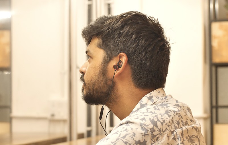 OnePlus Bullets Wireless - Độ fit tai