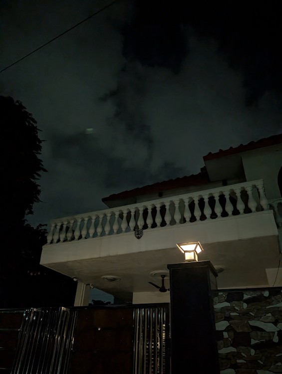 Pixel 9 night shot 3